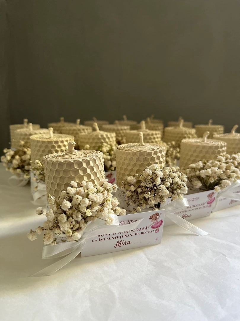 Свеча из вощины