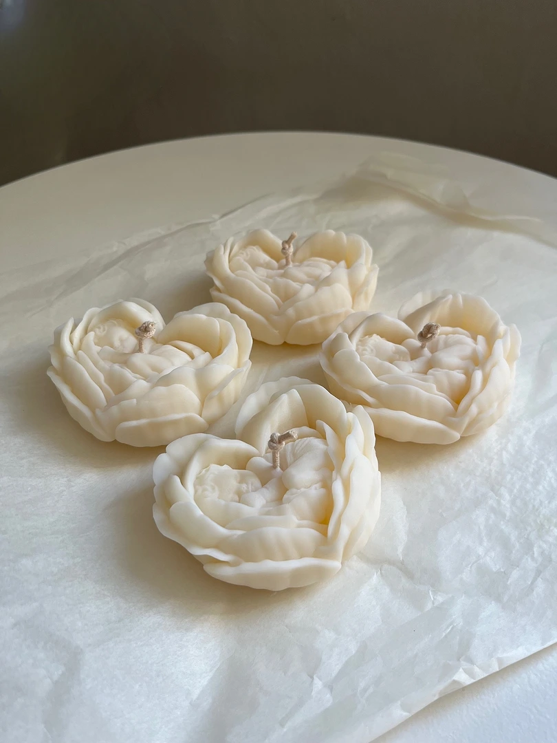 Младенец в сердечке